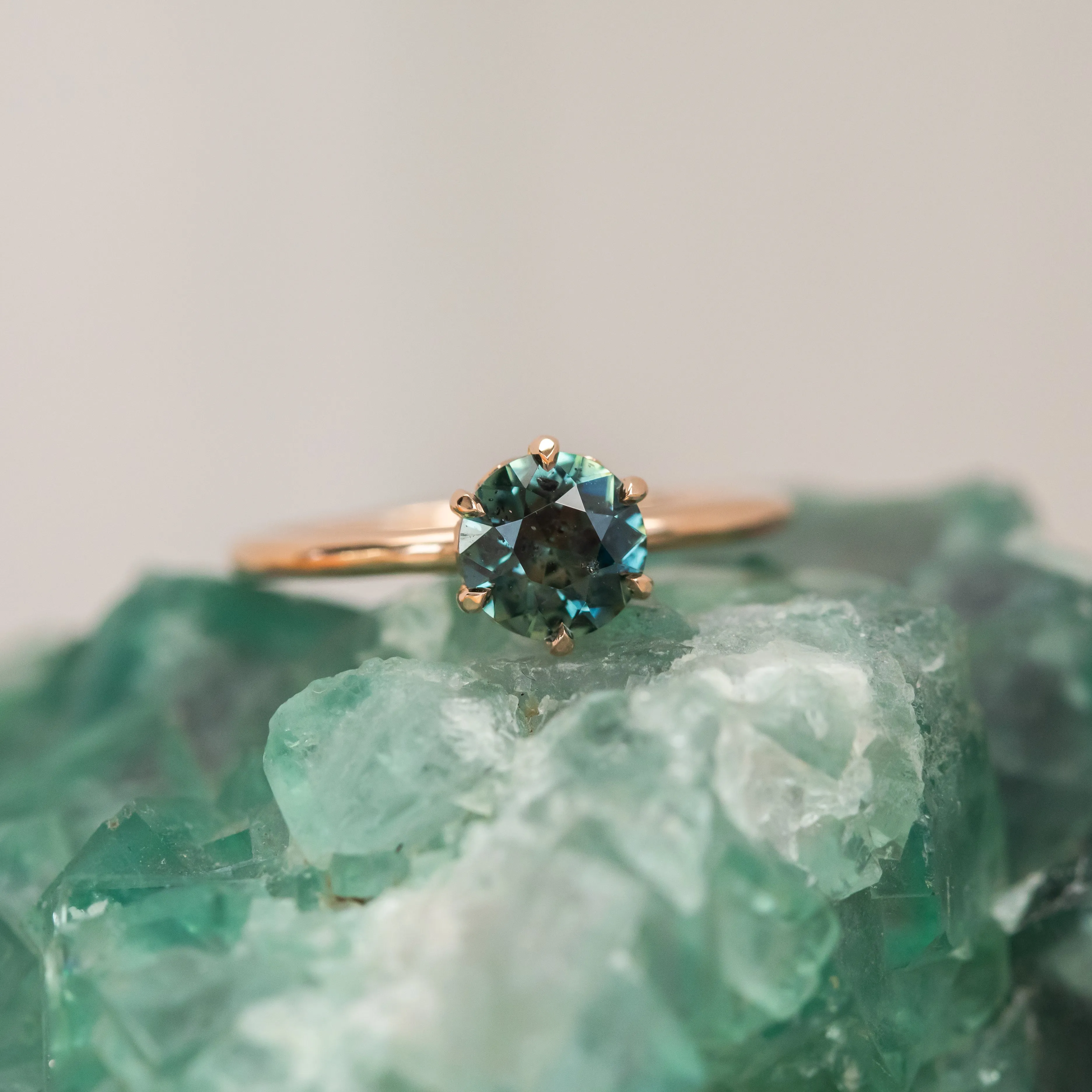 1.18ct Round Green Teal Madagascar Sapphire Lotus Six Prong Solitaire Ring in 18k Rose Gold