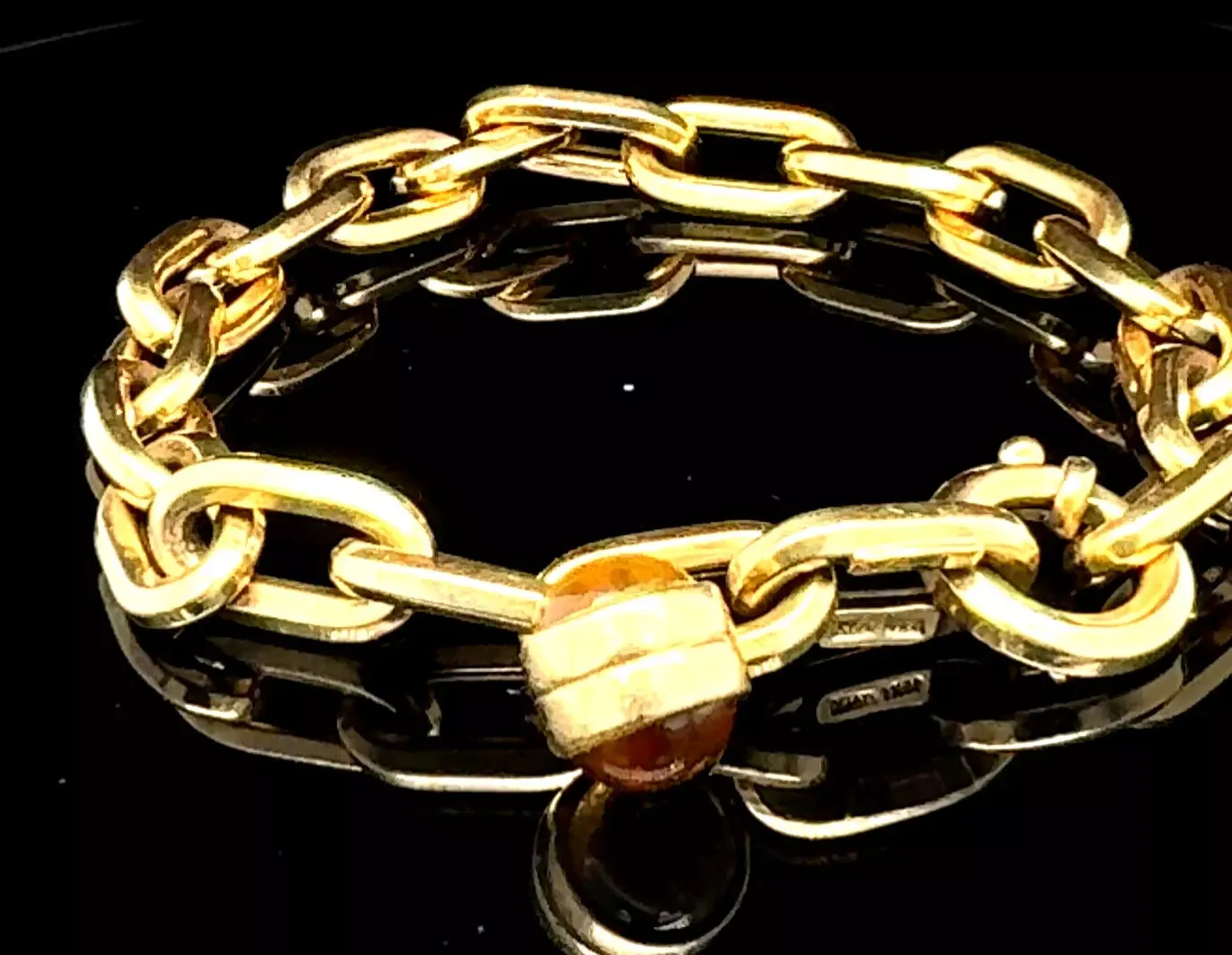 18k Yellow Gold Chain Link Bracelet With Citrine charm Made By Effy 8 Inch