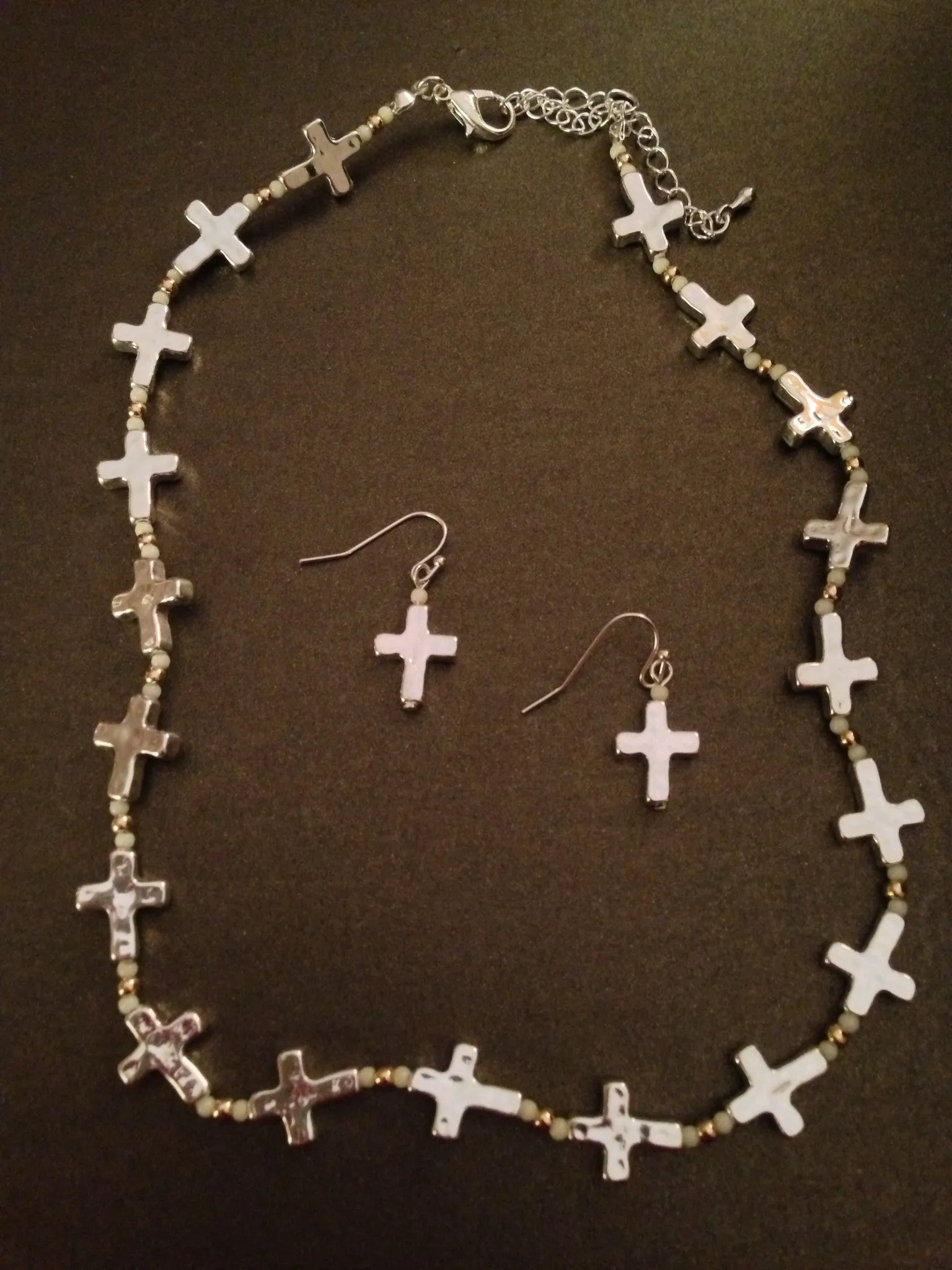 All Around Cross Necklace Set (Ivory)