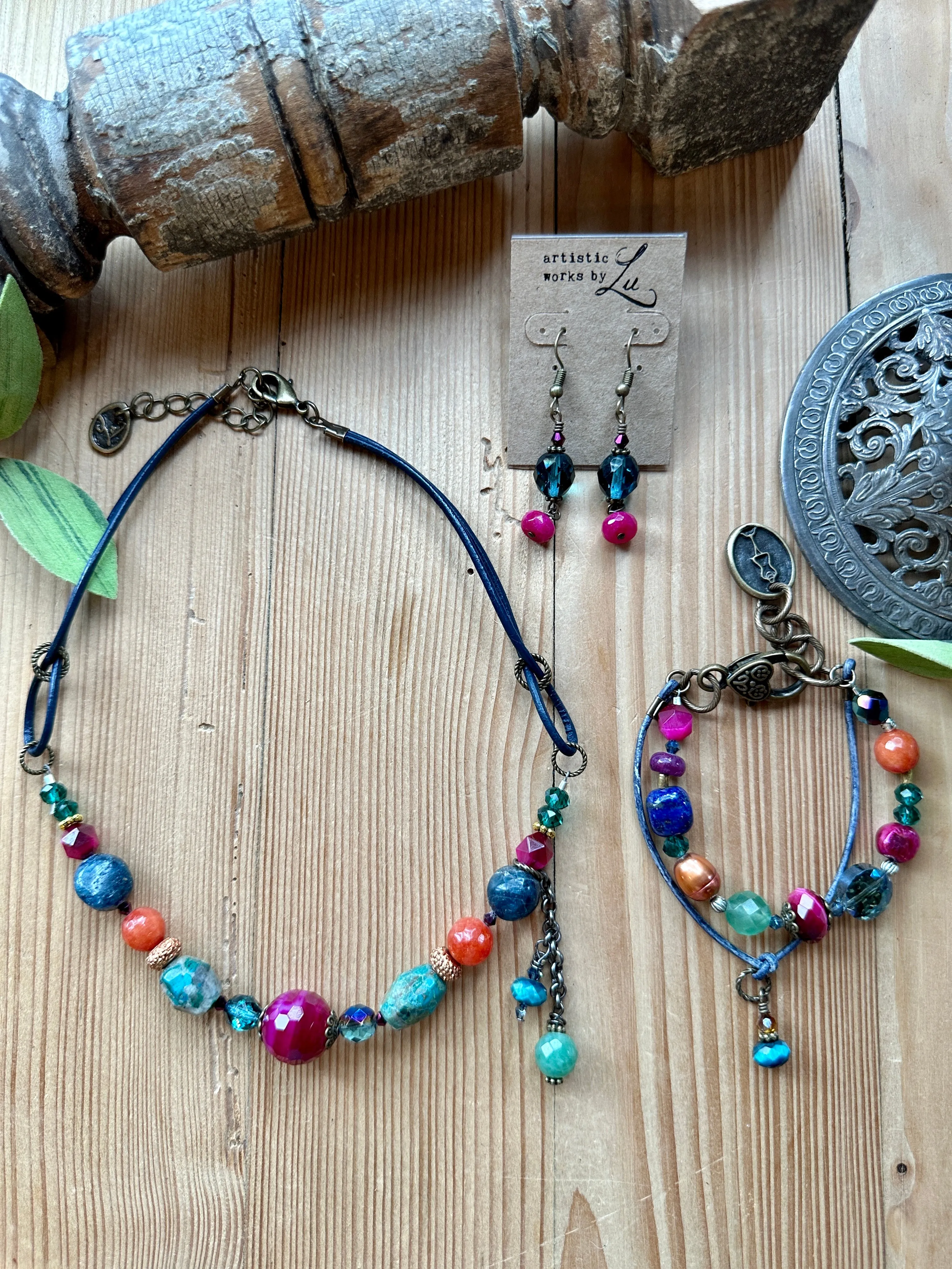 Bejeweled Gems Short Beaded Necklace