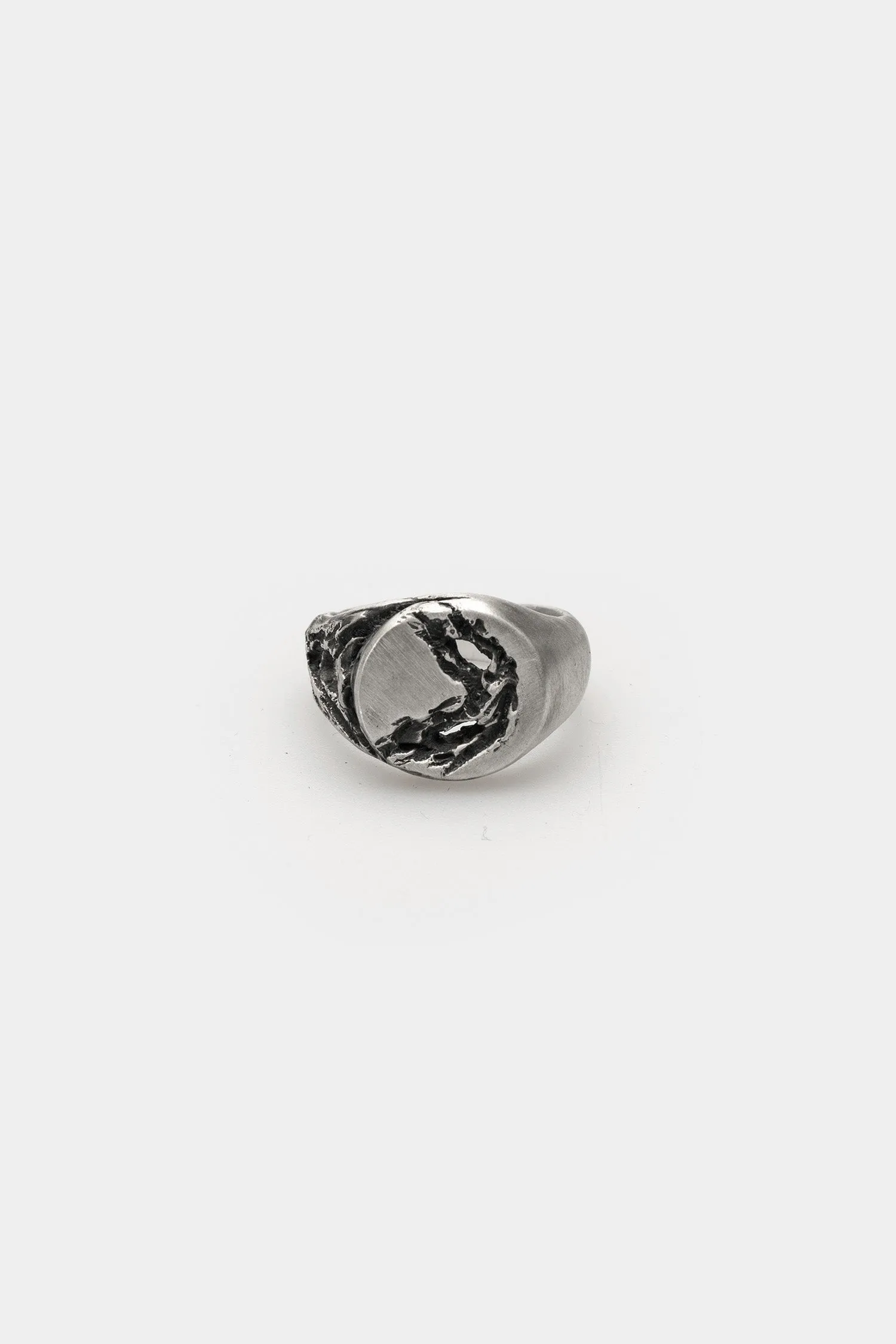 Broken signet ring