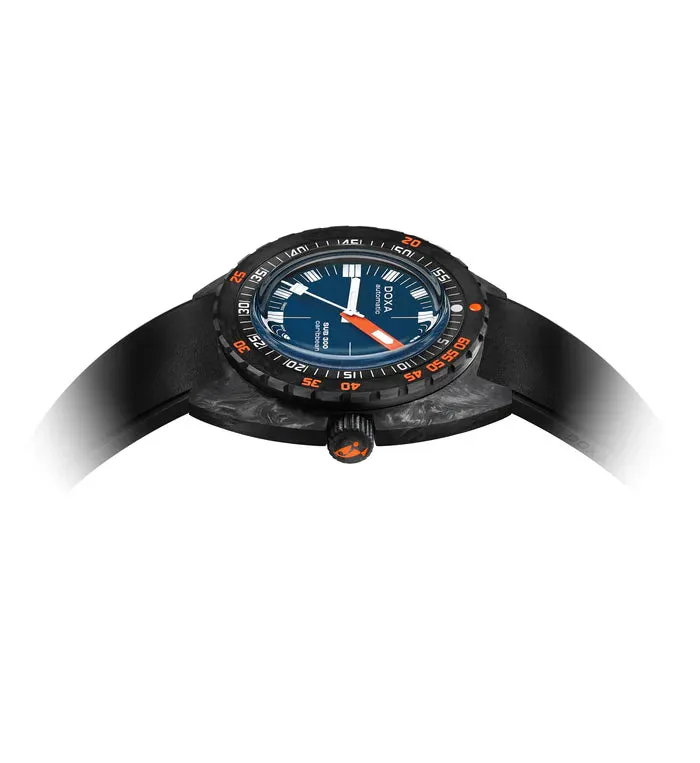 DOXA Sub 300 Carbon Caribbean Black - 822.70.201.32