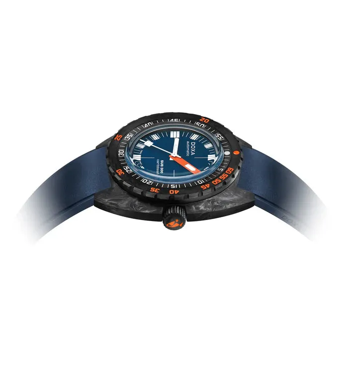 DOXA Sub 300 Carbon Caribbean Navy Blue - 822.70.201.32