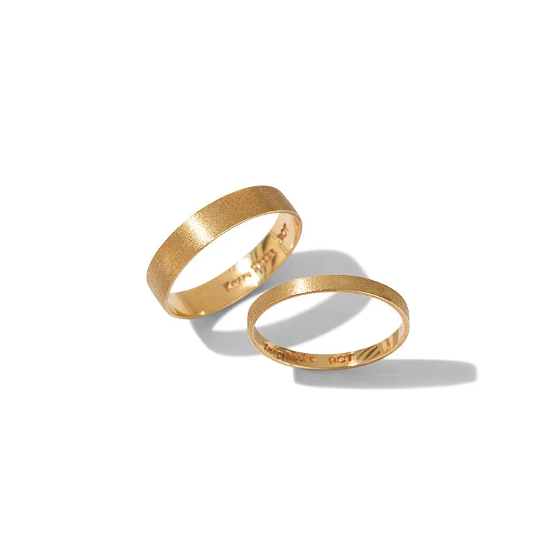 Flat Band 4mm, 9kt Yellow Gold