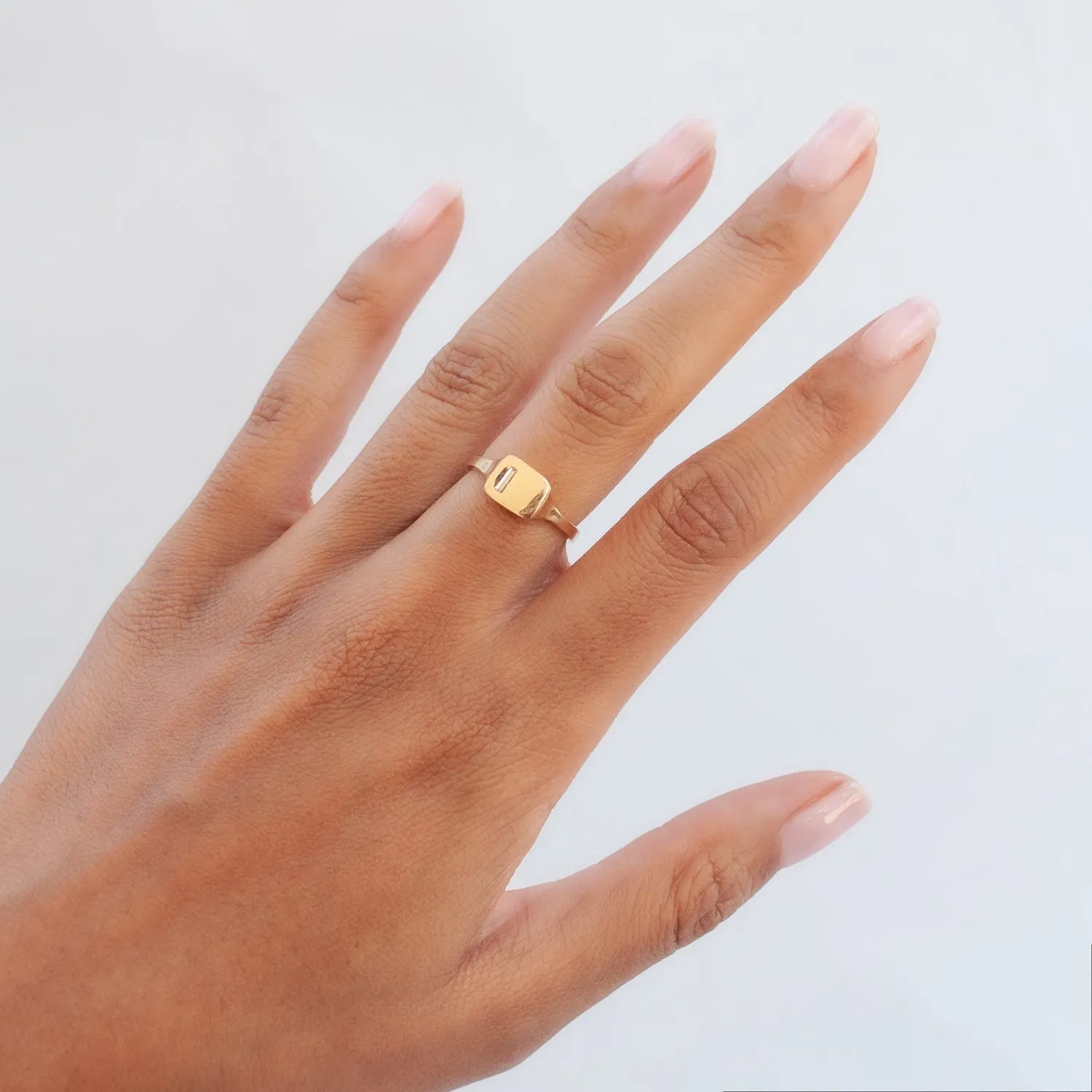 Frame Signet Ring