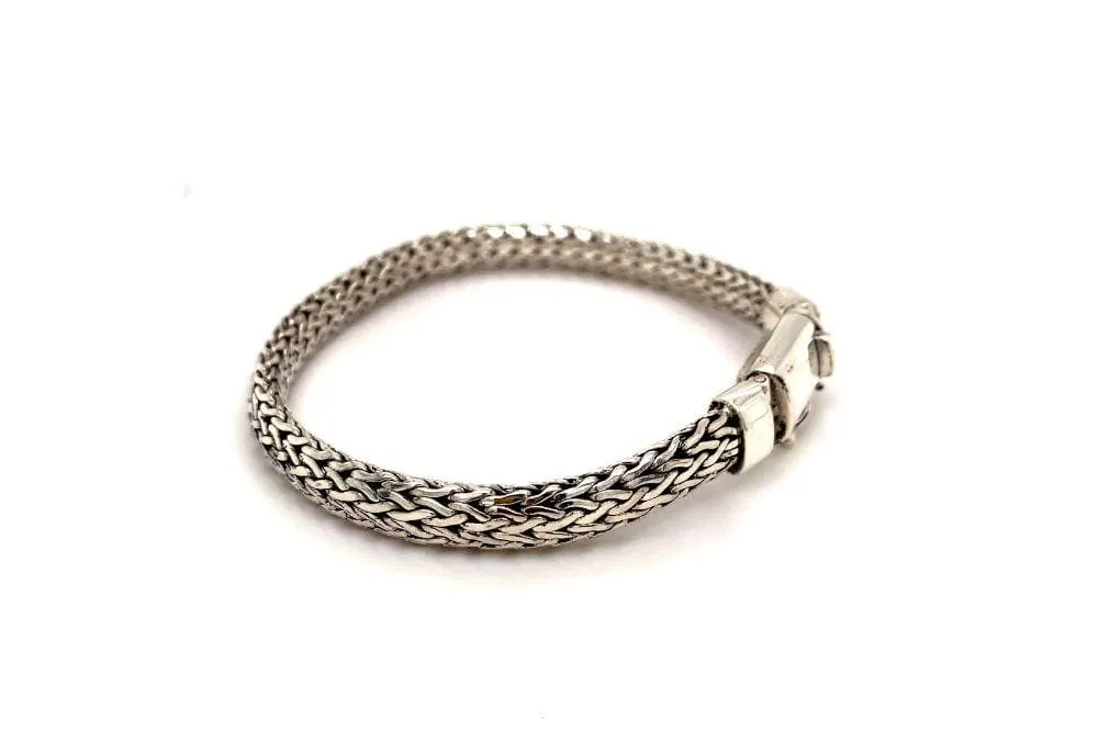 Kadek Bracelet