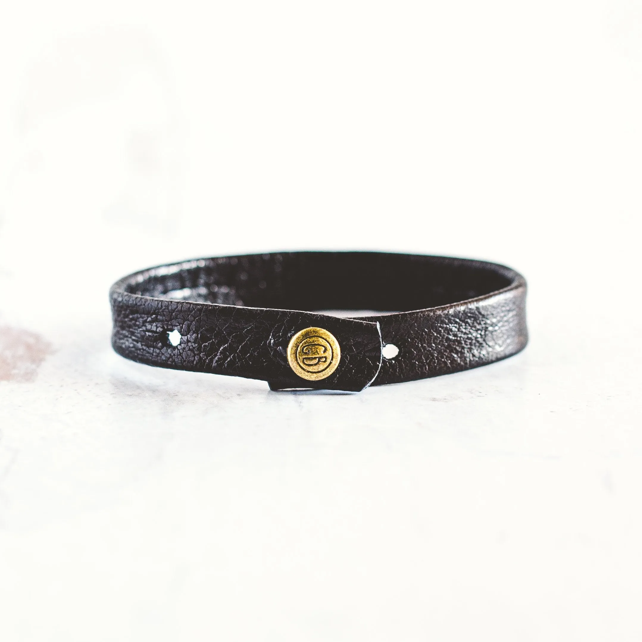 Men's Do Good Bracelet - Antique Brass