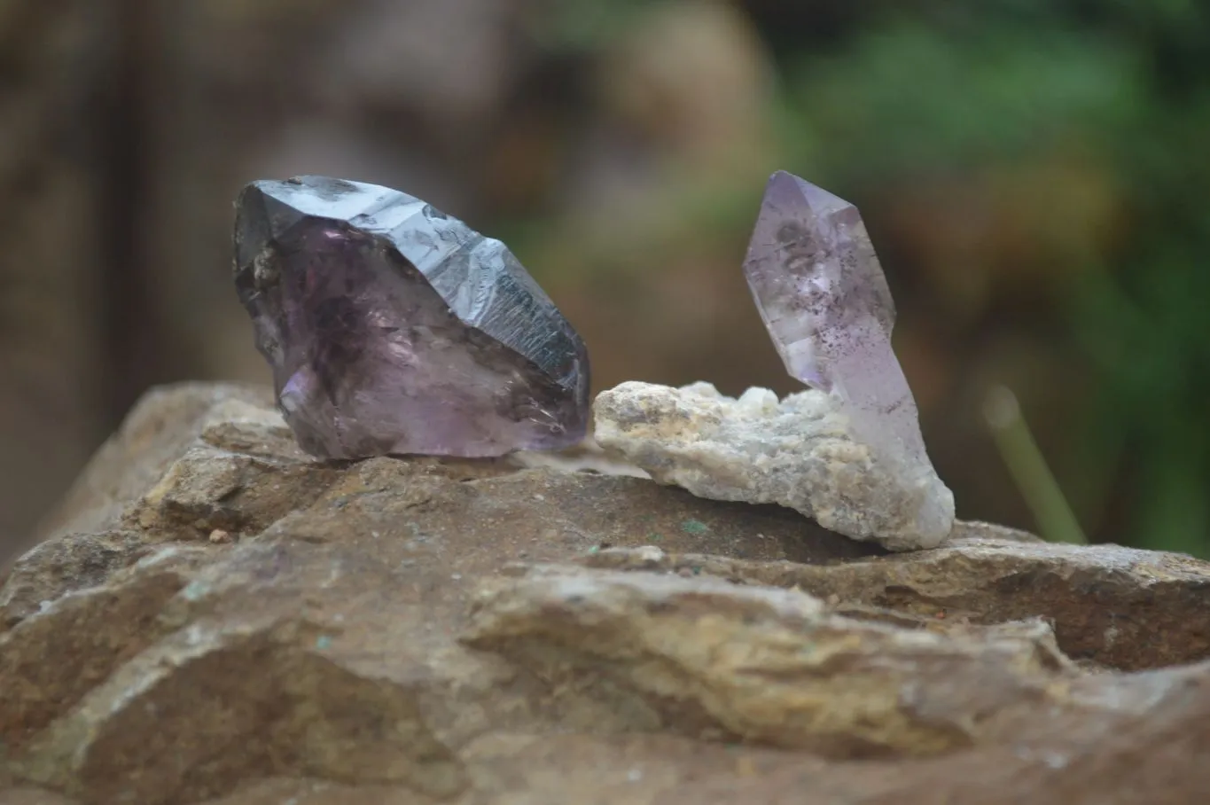 Natural Smokey Chiredzi Amethyst Crystals & Double Terminated Scepters x 35 From Chiredzi, Zimbabwe