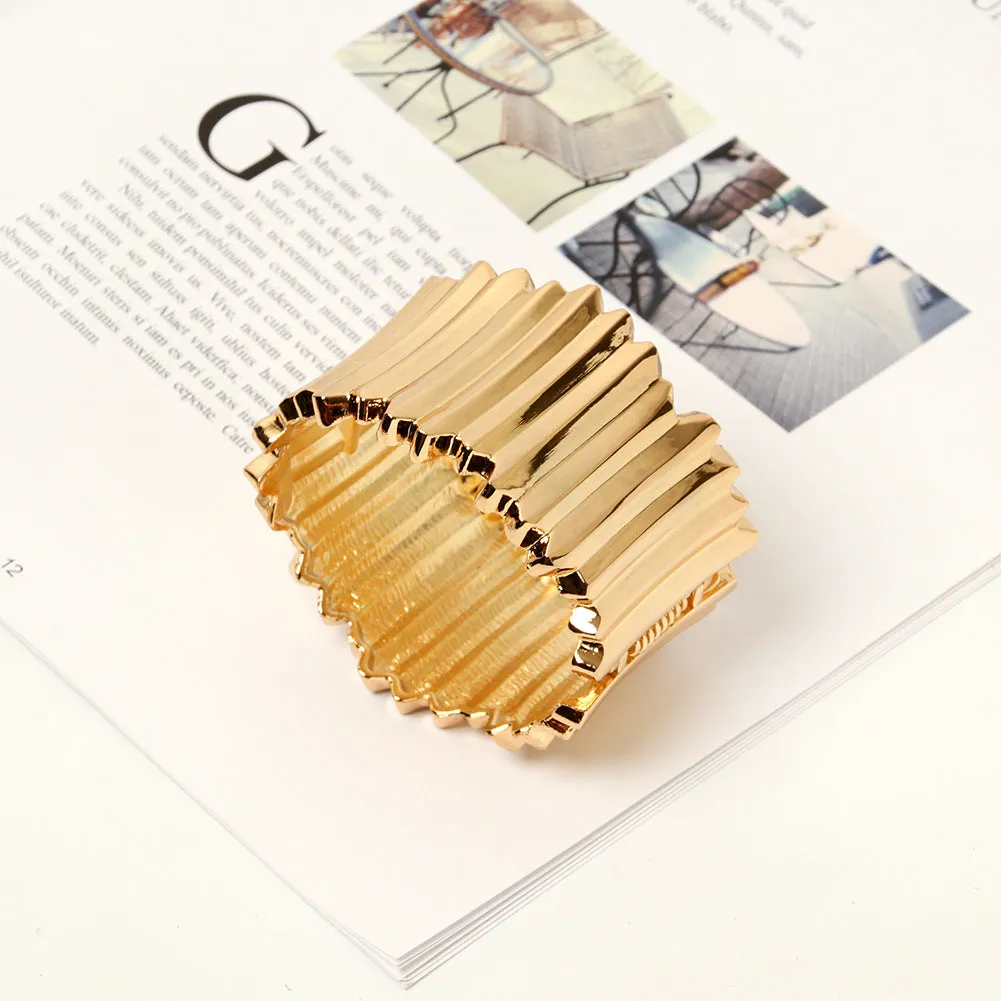 Sisslia Wholesale Popular Fashion Ladies Jewelry Irregular Bracelet Exaggerated Wide Zinc Alloy Bracelet For Women