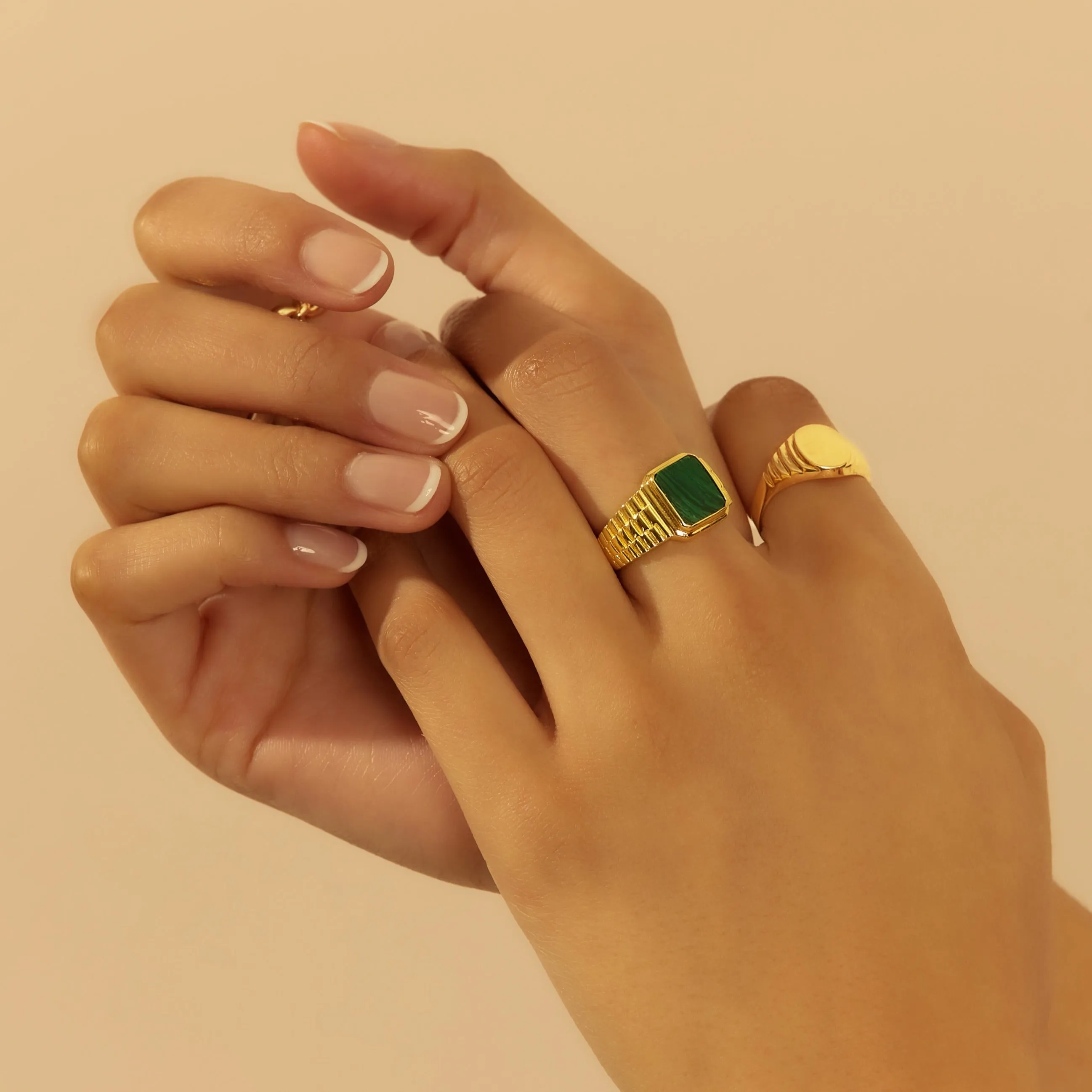 THE MOTHER OF PEARL VALINE RING